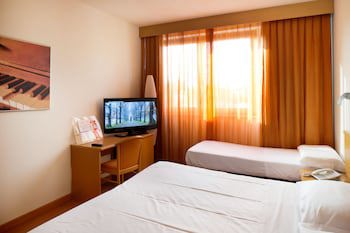 Montemezzi hotel fotoğrafı