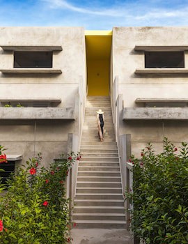 Hix Island House