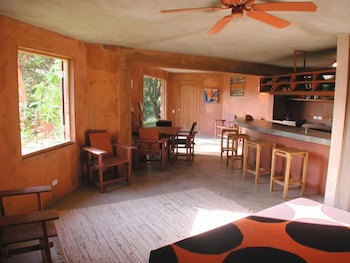 Hix Island House