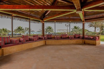 Danat Jebel Dhanna Resort