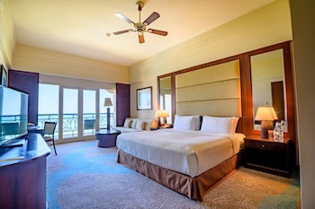 Danat Jebel Dhanna Resort