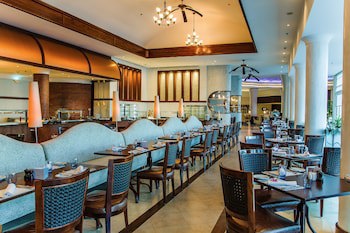 Danat Jebel Dhanna Resort