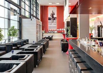 NOVINA HOTEL Herzogenaurach Herzo Base galeri fotoğrafı