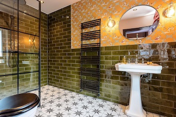 Clementine's Guest House
