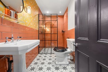 Clementine's Guest House