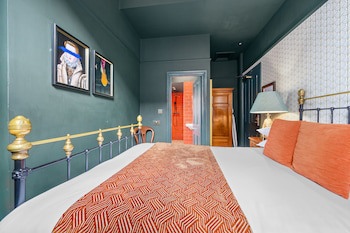 Clementine's Guest House