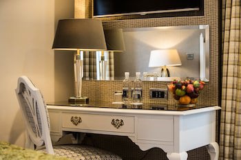 Gleddoch Golf & Spa Resort
