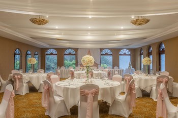 Gleddoch Golf & Spa Resort