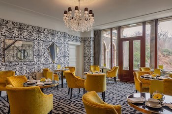 Gleddoch Golf & Spa Resort