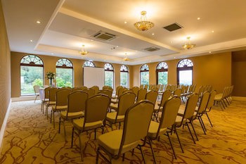 Gleddoch Golf & Spa Resort