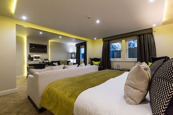Gleddoch Golf & Spa Resort
