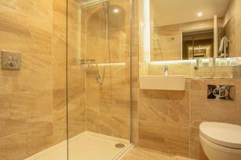 Gleddoch Golf & Spa Resort