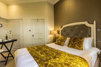 Gleddoch Golf & Spa Resort