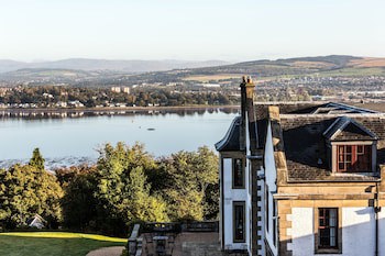 Gleddoch Golf & Spa Resort