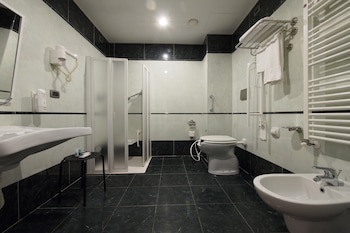 Holiday Inn Turin Corso Francia by IHG galeri fotoğrafı