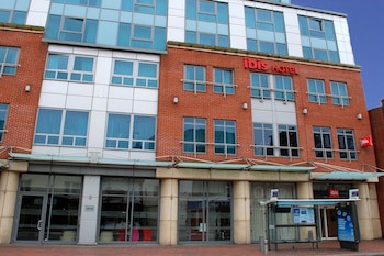 Ibis Reading Centre