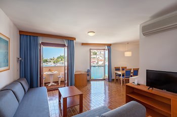 Maistra Select Riva Apartments