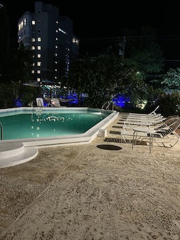 The Monteray Hotel