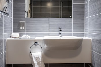 Burleigh Court Hotel