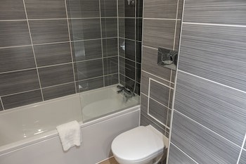 Burleigh Court Hotel