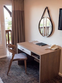 The Kelway Hotel
