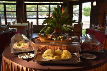 Hotel Club Du Lac Tanganyika