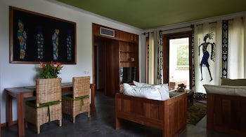 Hotel Club Du Lac Tanganyika
