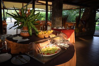Hotel Club Du Lac Tanganyika