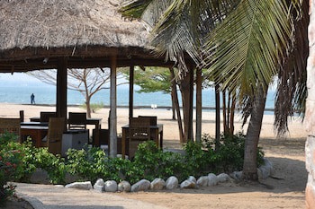 Hotel Club Du Lac Tanganyika