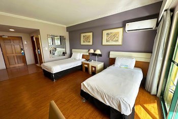 Days Inn Guam-Tamuning