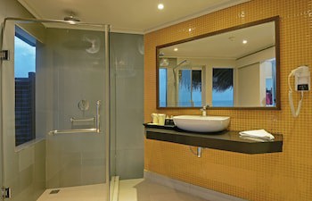 Adaaran Club Rannalhi- All Inclusive