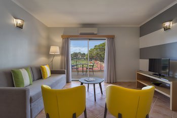 Ap Victoria Sports & Beach