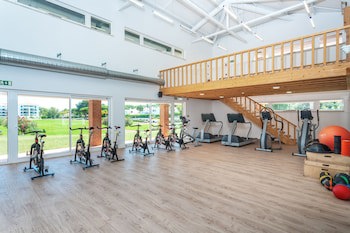 Ap Victoria Sports & Beach