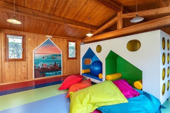 Ap Victoria Sports & Beach
