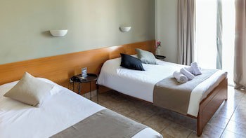 Anesis Hotel