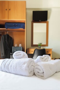 Anesis Hotel
