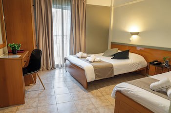 Anesis Hotel