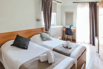 Anesis Hotel