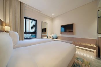 Arabian Park Dubai, An Edge By Rotana Hotel