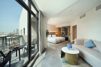 Arabian Park Dubai, An Edge By Rotana Hotel