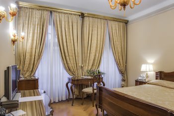 Villa Fenaroli Palace Hotel galeri fotoğrafı