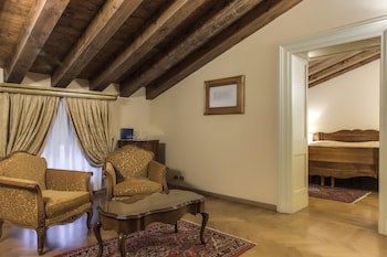 Villa Fenaroli Palace Hotel galeri fotoğrafı