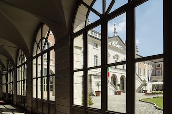 Villa Fenaroli Palace Hotel fotoğrafı
