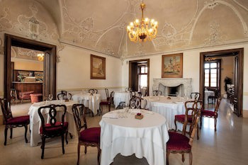 Villa Fenaroli Palace Hotel galeri fotoğrafı