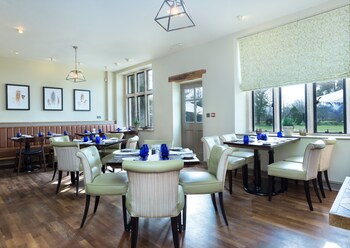 Stanton Manor Hotel