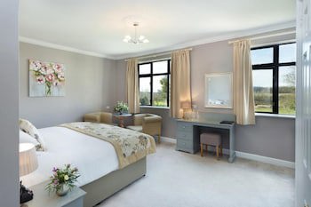 Stanton Manor Hotel