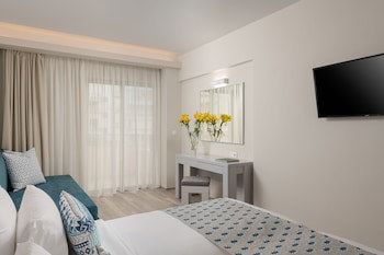 Bio Suites Hotel galeri fotoğrafı