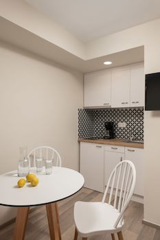 Bio Suites Hotel galeri fotoğrafı