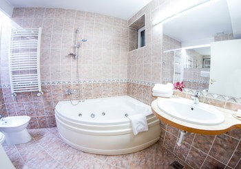 Atrium Hotel Bucharest City Center