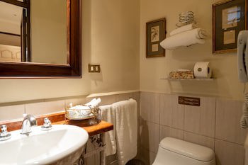 Mansion Alcazar